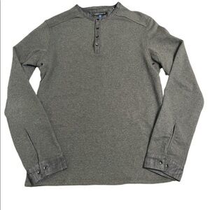 Vince Camuto Mens Gray long sleeve button Henley crewneck sweatshirt Sz medium